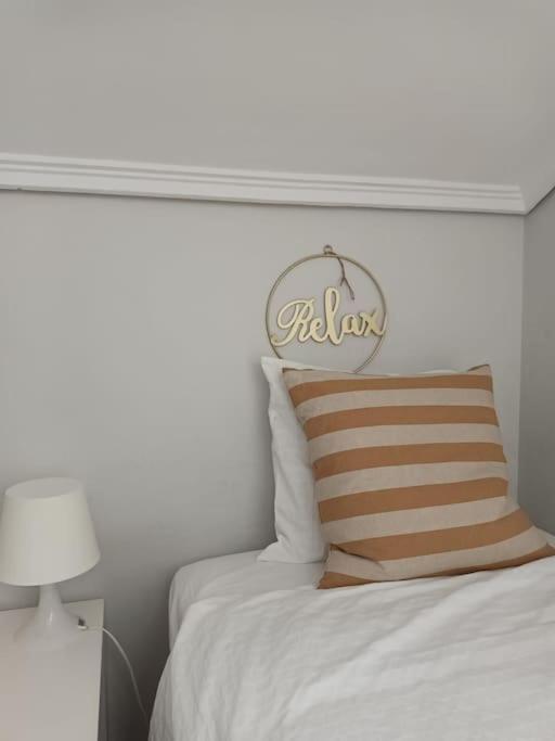 Atico Luminoso Con Terraza Appartement Santander Buitenkant foto